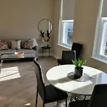 Апартаменты The Patrick Lofts *
